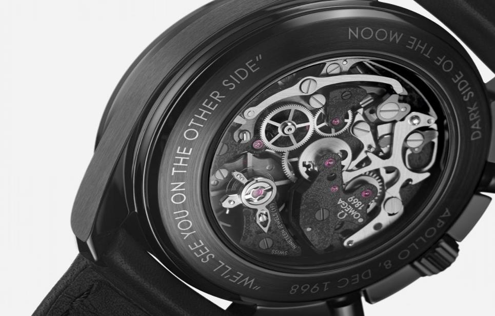 歐米茄全新推出超霸系列月之暗面阿波羅8號腕表(圖) 歐米茄全新推出超霸系列月之暗面阿波羅8號腕表(圖)