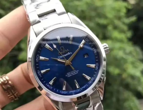 歐米茄手表怎樣上發條(手表上發條的方法)