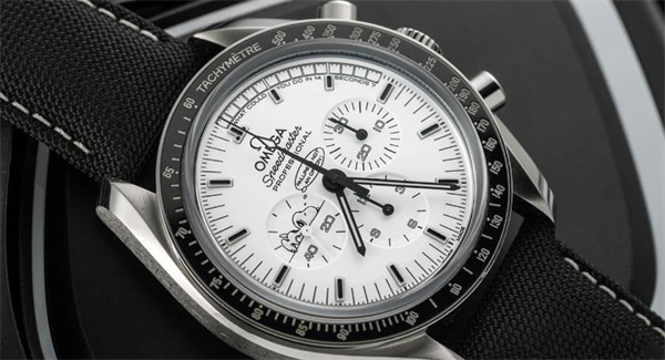 歐米茄手表進灰了解決技巧集錦(圖) 歐米茄手表進灰了解決技巧集錦(圖)