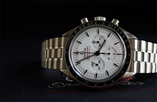 歐米茄腕表日歷脫落？輕松解決，保持精準魅力（圖）