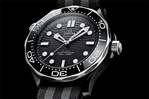 腕上難題：歐米茄發(fā)條不緊的應(yīng)急解決方案（圖）